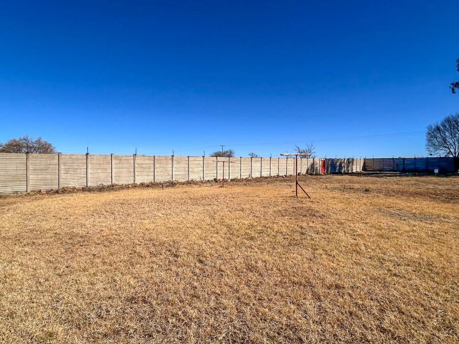 3 Bedroom Property for Sale in Lindequesdrif North West